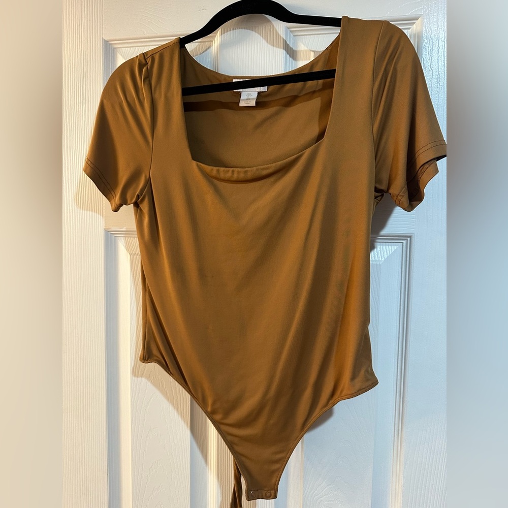 Size L onesie blouse